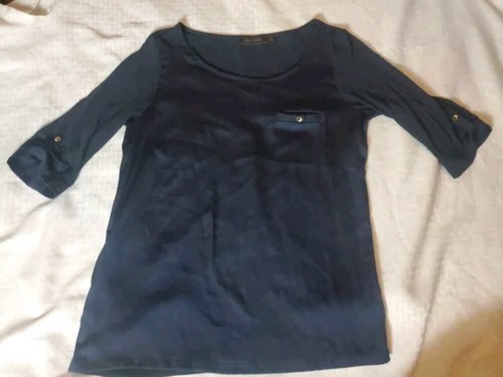The Limited Women’s Navy Blue Top Blouse Size Medium